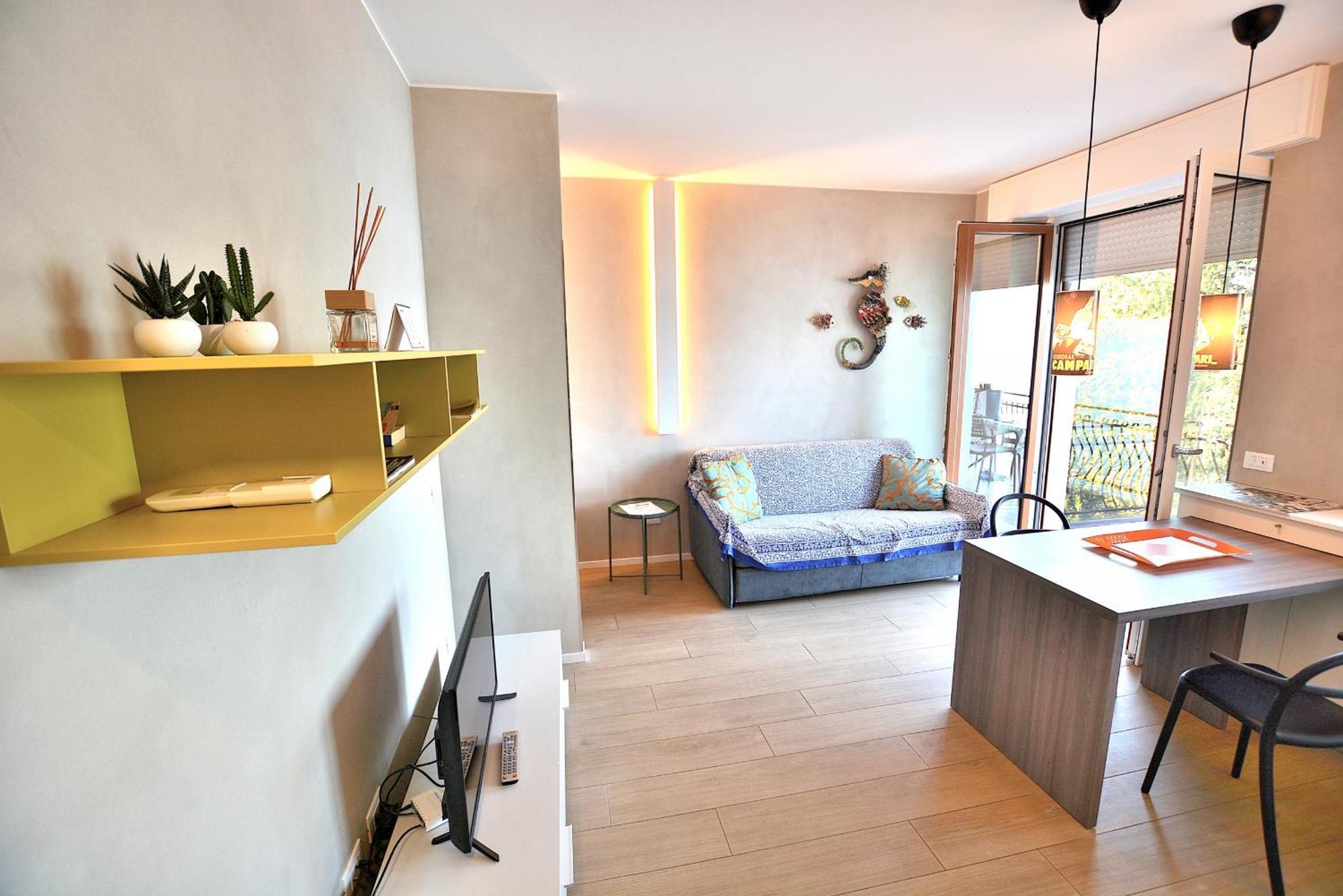 Leonardo Walsh Apartment With Lake View Torri Del Benaco Extérieur photo